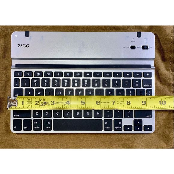 ZAGG YW2-LEACSIPAD Bluetooth Keyboard Ipad2 compatable - Picture 3 of 6
